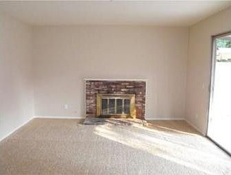 4th image of 376 E Francis St
