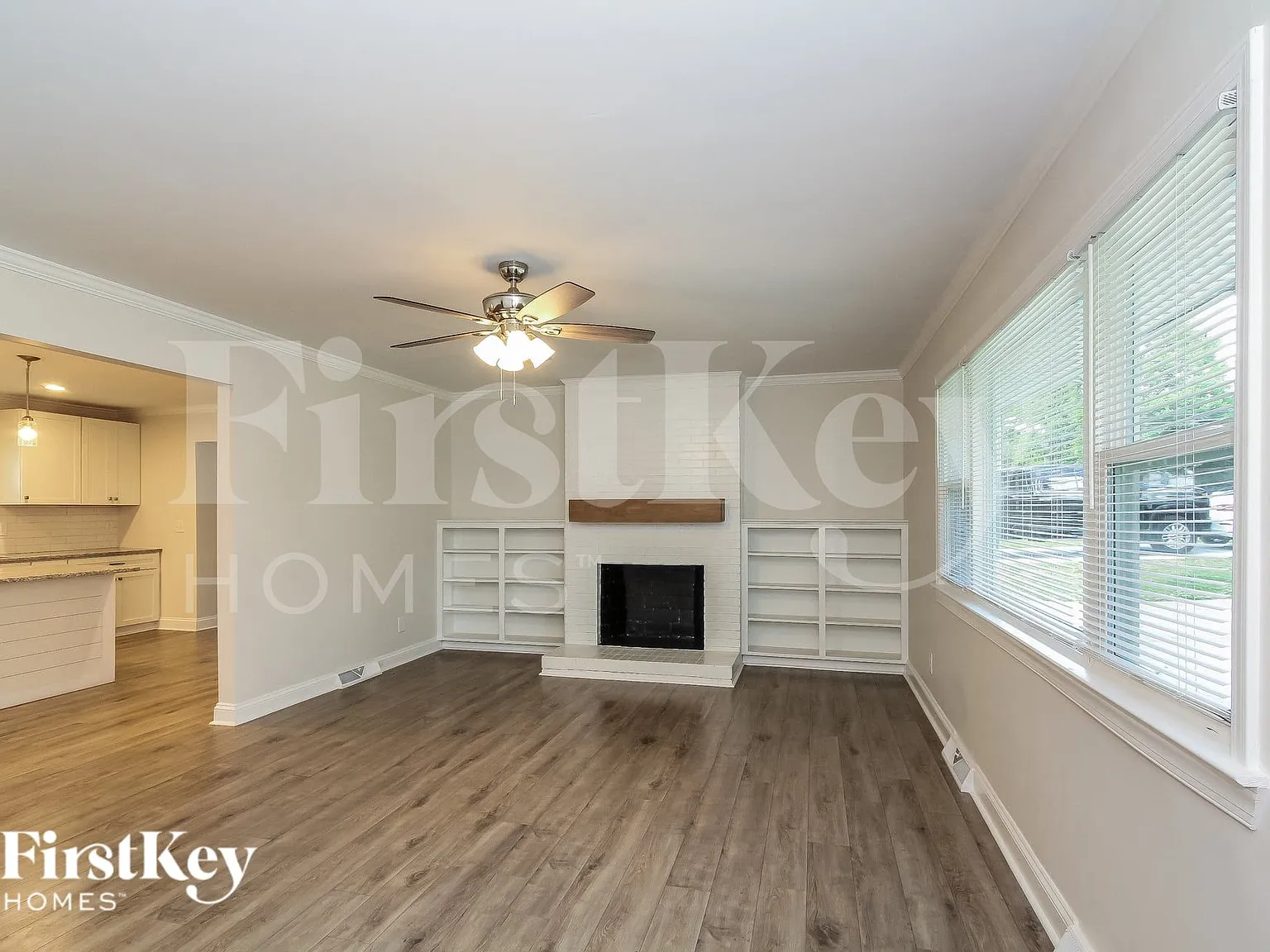 3 bed, 2.0 bath, 2013 sqft, $2,480 — Photo 4