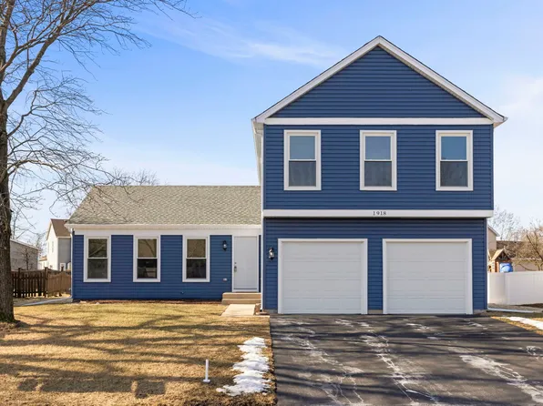 1918 Clydesdale Dr, Wheaton, IL 60189