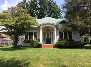 126 W 2nd St, Perrysville, OH 44864