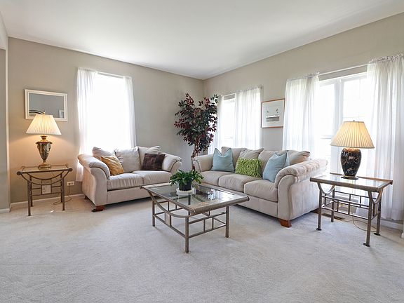 4th image of 36311 N Yew Tree Dr