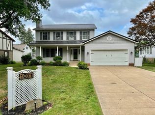 1071 Oneida Trl SW, Hartville, OH