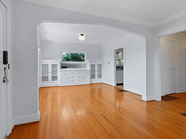 4706 SE 28th Ave — Photo 16