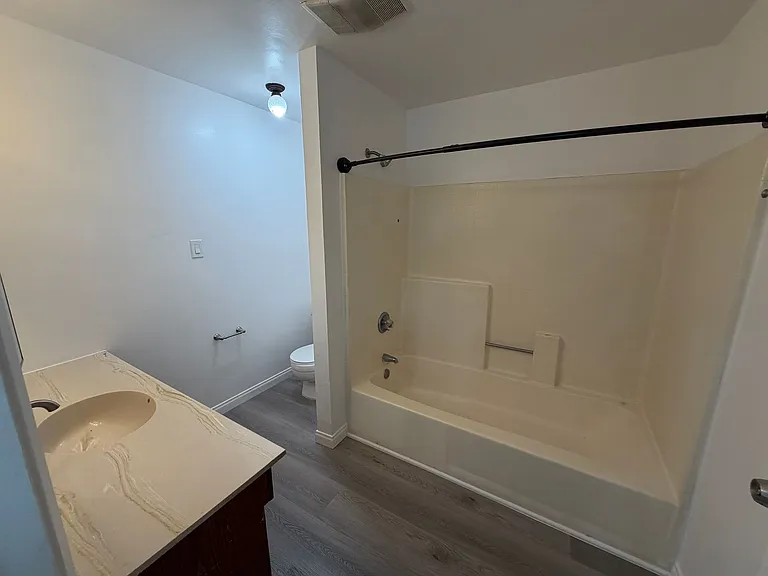 2221 Faust Ave — Photo 24
