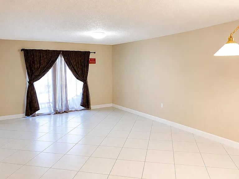 4116 NW 88th Ave #207 — Photo 6