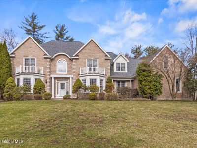 209 Menlo Park Road, Niskayuna, NY, 12309