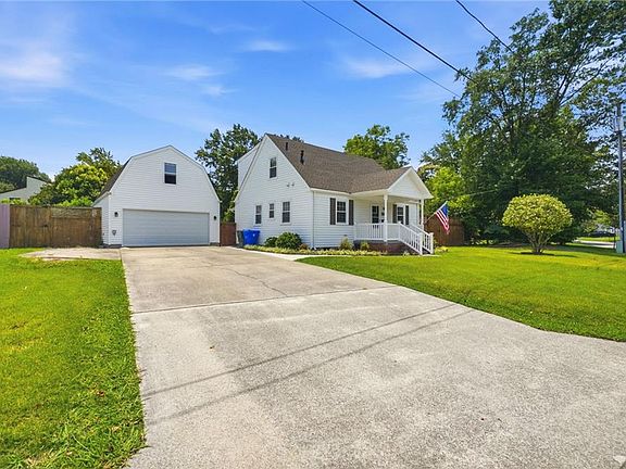 4th image of 301 Dixie Dr