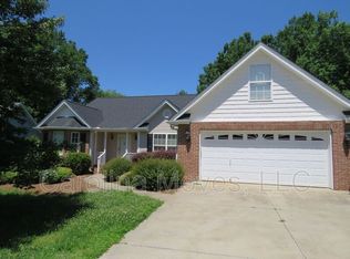 22 Cunningham Cir, Taylors, SC 29687