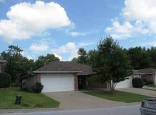 1714 S 10th Ave, Ozark, MO 65721