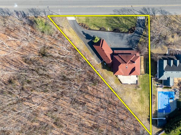 100 Parker Road, Eatontown, NJ 07724