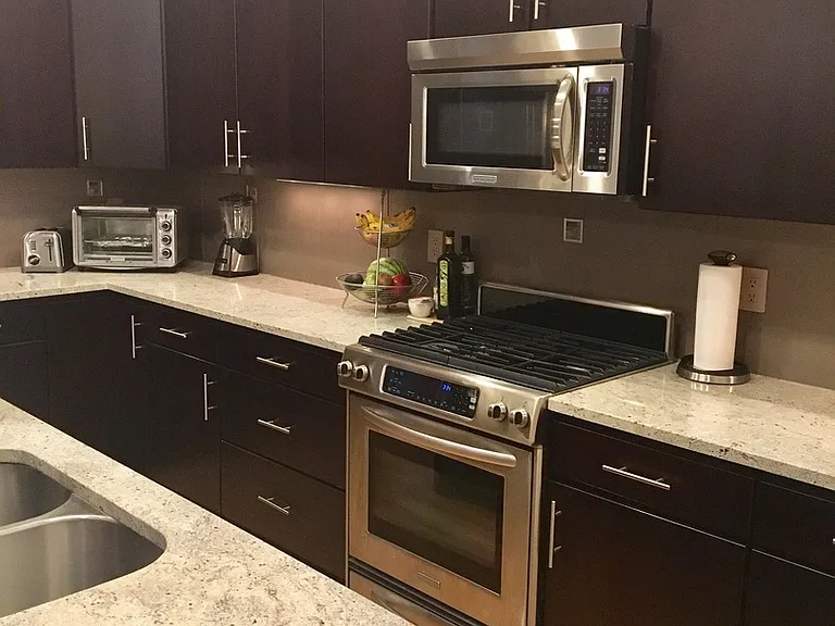 2381 Hecla Dr — Photo 6
