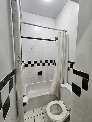 Rented by Homefront Management E29, Inc. | media 20