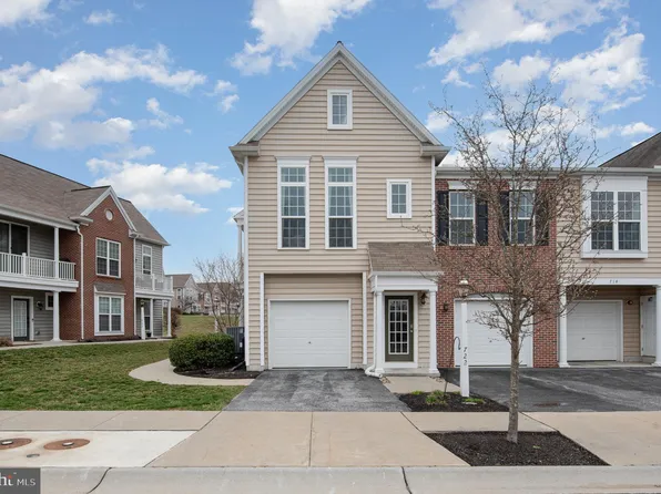 722 Whitetail Dr, Hummelstown, PA 17036