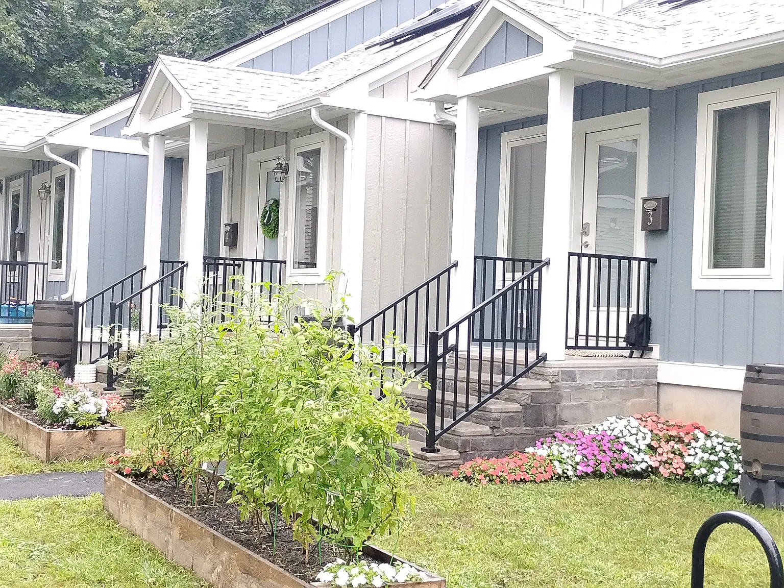 2 bed, 1.5 bath, 992 sqft, $2,600 — Photo 1