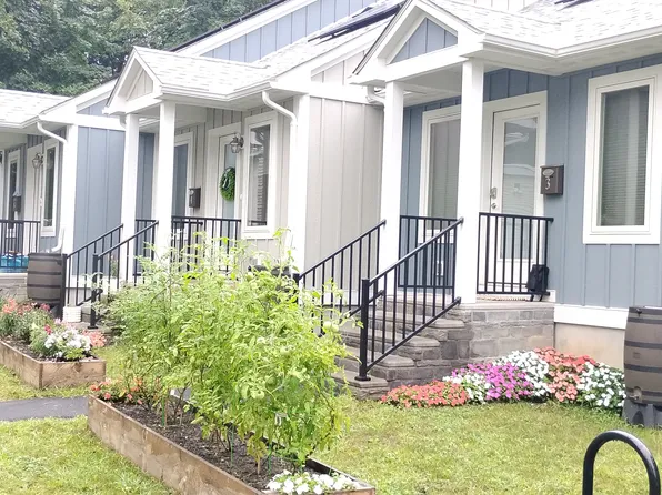 36 Hampden St #4, Northampton, MA 01060