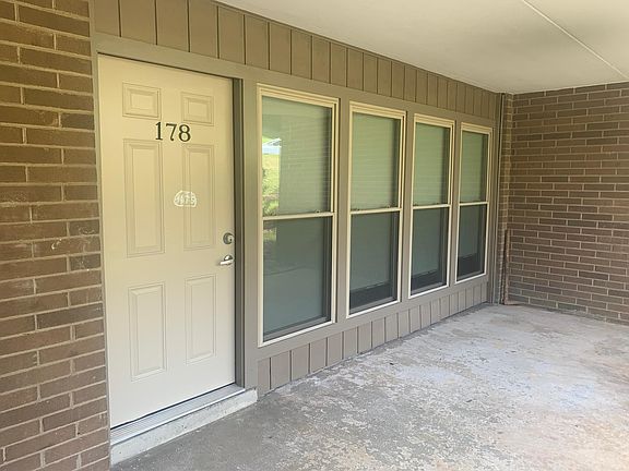 2nd image of 178 Berlin Dr #178