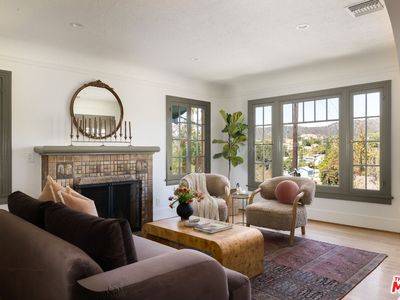 1026 Oak Grove Dr, Los Angeles, CA, 90041