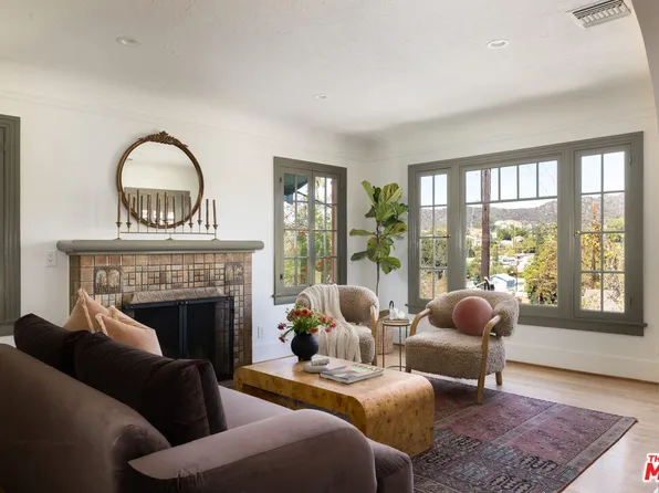 1026 Oak Grove Dr, Los Angeles, CA 90041