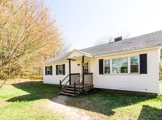 183 Nashua Rd, Pepperell, MA 01463