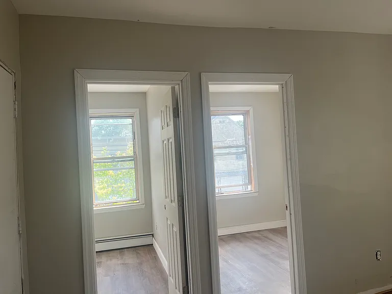 89 S Ward St #1 — Photo 2