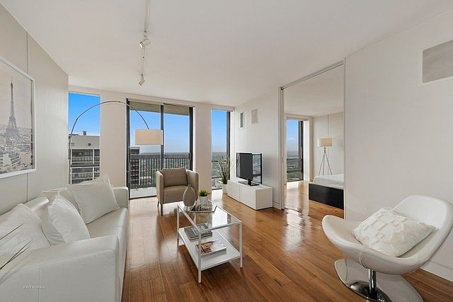 1st image of 1660 N Lasalle St #3306