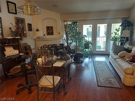 5th image of 7628 Rolling View Dr Unit 202