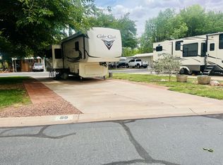 180 N 1100 E, Washington, UT 84780