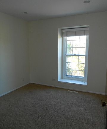 4th image of 803 Garfield Ave APT C