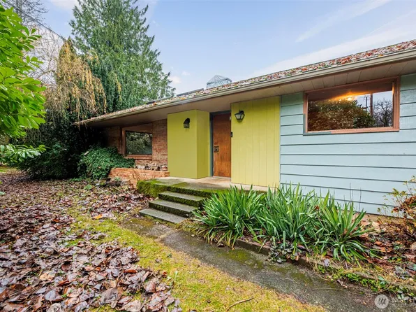 23827 Sofie Road, Monroe, WA 98272