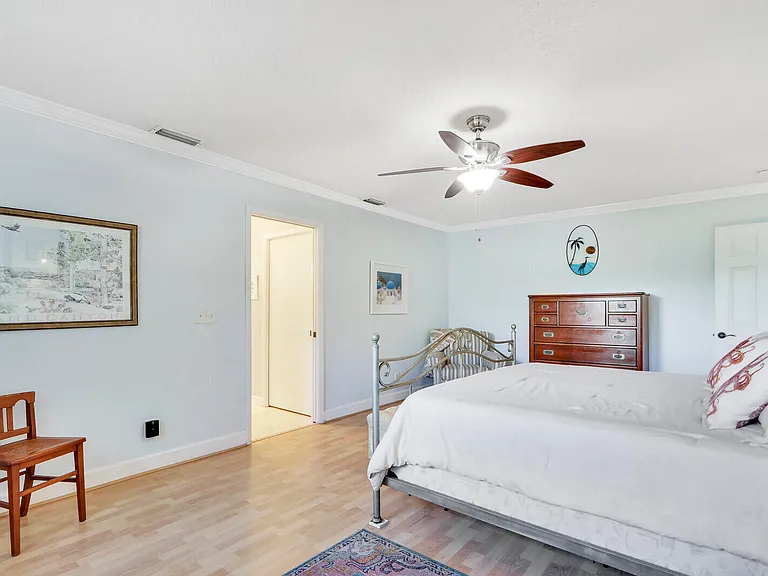 5140 Laird Ln — Photo 24