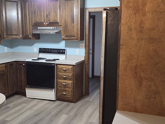 Lots of storage and easy to move around.