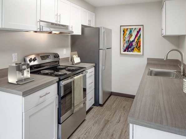 200 Greenridge Dr APT 207