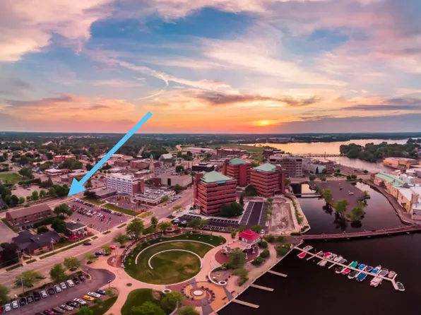 212 E Doty Ave APT 1, Neenah, WI 54956