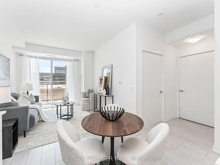 55 Duke St W #310 — Photo 14