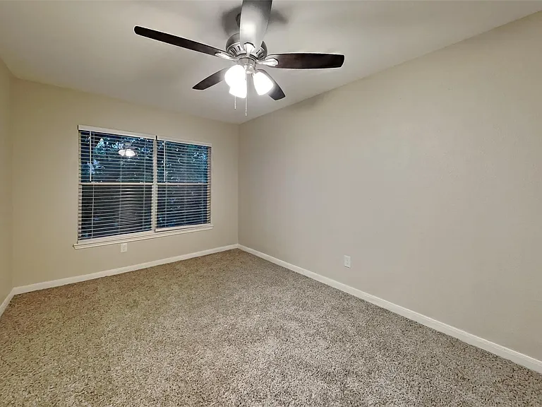 26871 Castlecliff Ln — Photo 13