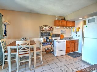 91 Wheel House Cir #8, Lake Ozark, MO 65049