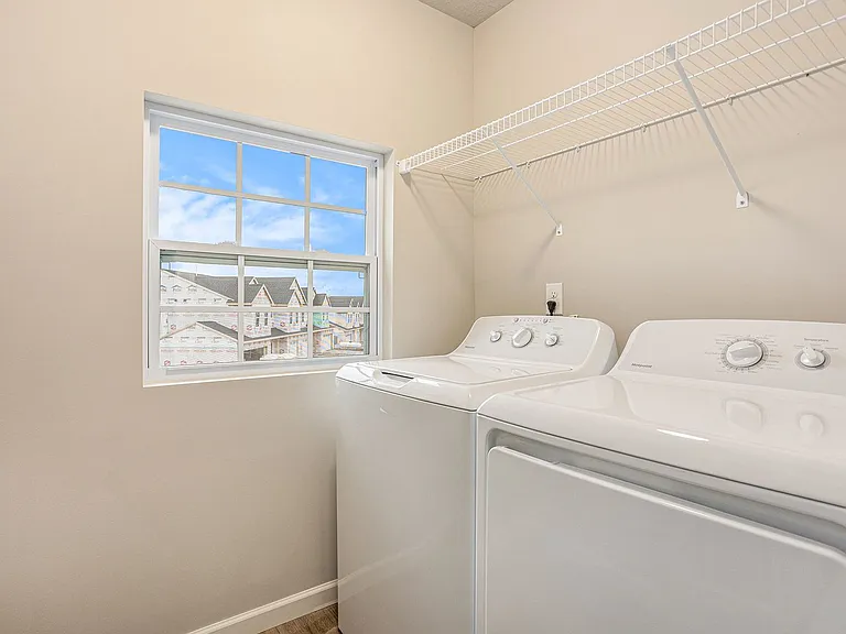 3037 S Sedge Wren Dr SW — Photo 10