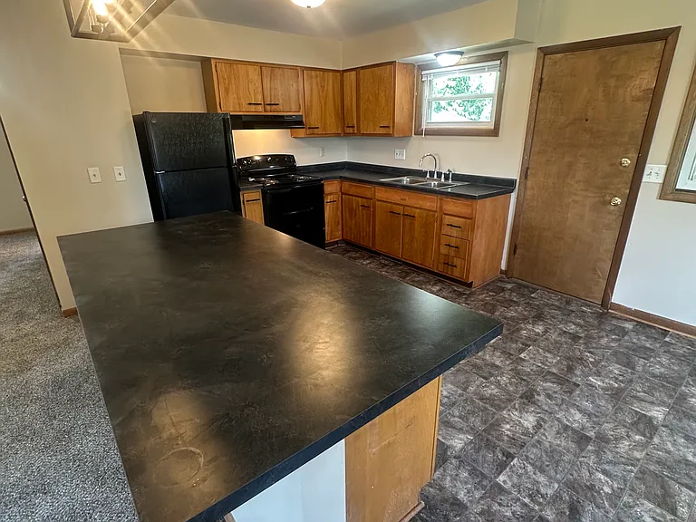 4200 Midway Dr NW — Photo 5