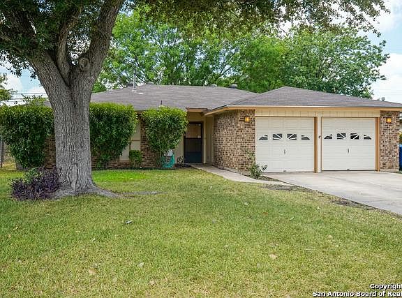 2nd image of 4311 Hoeneke Dr