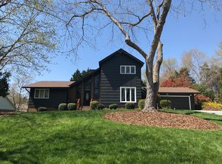 104 Woodleigh Ct, Jamestown, NC 27282