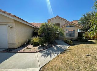 11218 Mirrored Image Ct, Bakersfield, CA 93311