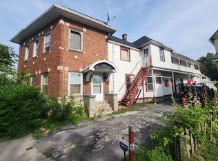 16014 Saranac Rd, Cleveland, OH 44110