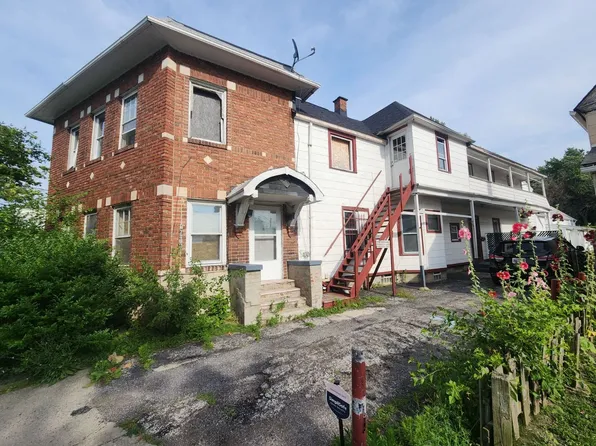 16014 Saranac Rd, Cleveland, OH