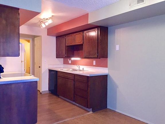 4th image of 405 NE 85th St Unit 5-E