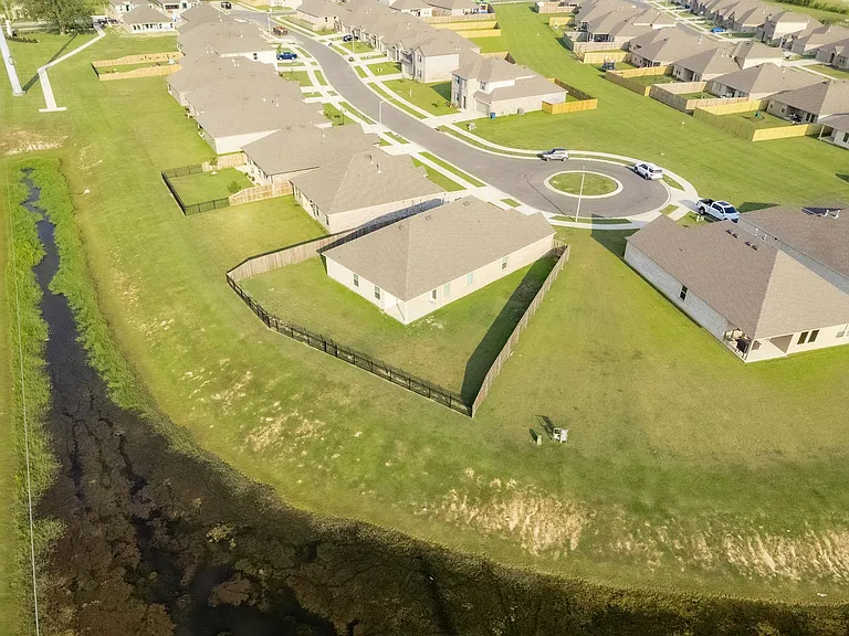 101 Eagle Lake Dr — Photo 7