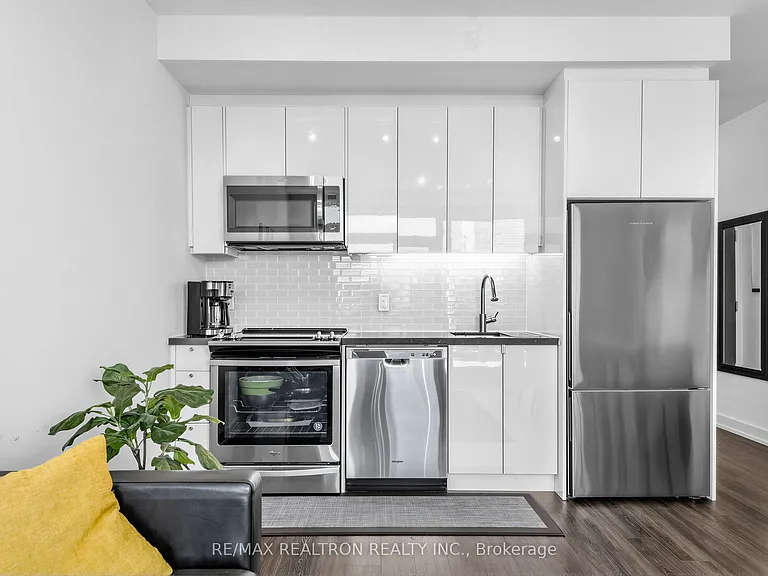 333 Sea Ray Ave #D405 — Photo 7