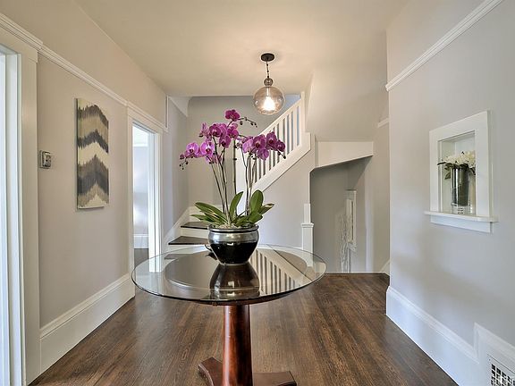 2nd image of 154 Ocean Ave