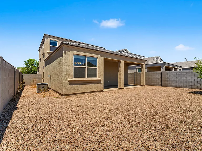 30915 W Amelia Ave — Photo 48