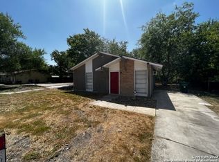 6038 Castle Hunt Dr, San Antonio, TX 78218