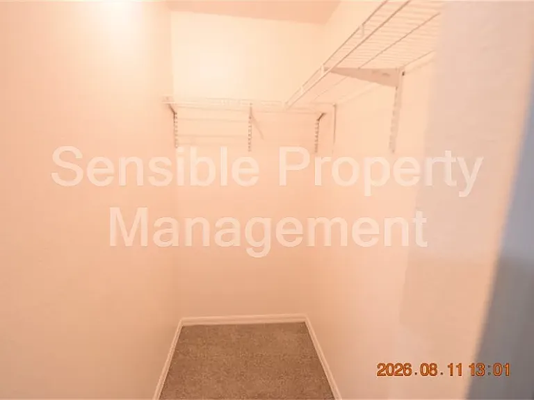 7411 Canterbury St — Photo 15